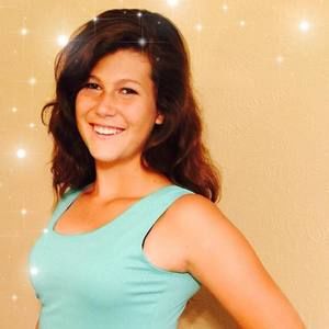 Meet your Posher, Kayla